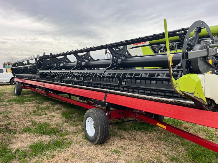 claas-convio-1380-45-draper-head--(-not-the-trailer,-it’s-lot-108)-image-1