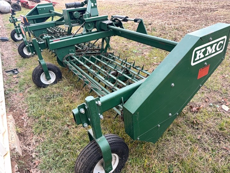 kmc-six-row-peanut-lifter/fluffer-￼-design-for-36–38-rows-image-26