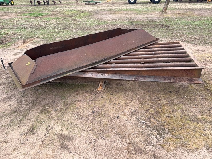 dump-pit-cover-and-top-of-funnel-image-4