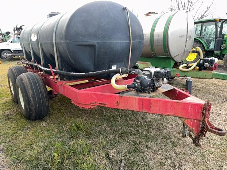 newton-crouch-1500-gallon-nurse-tank-with-trailer-image-3