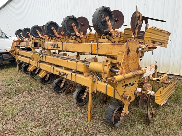 buffalo-6300-image-1