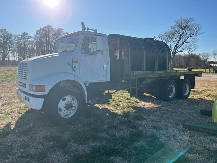 1998-case-ih-8100-image-4