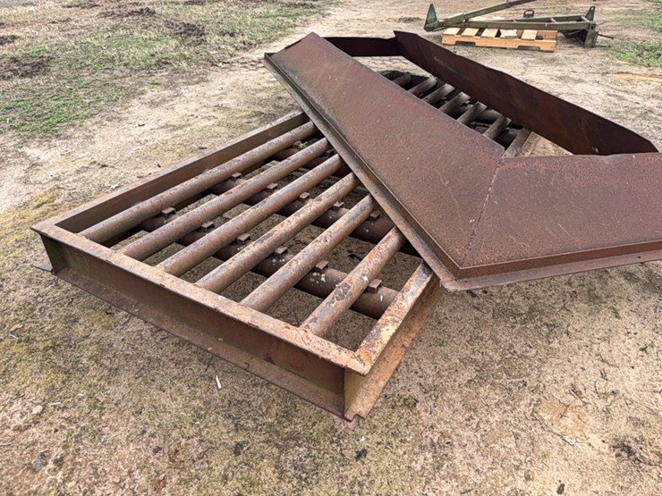 dump-pit-cover-and-top-of-funnel-image-14