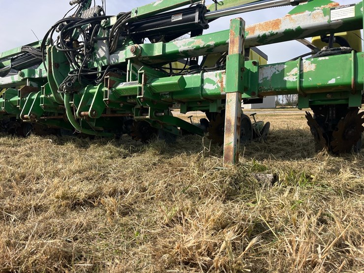 john-deere-36-image-3