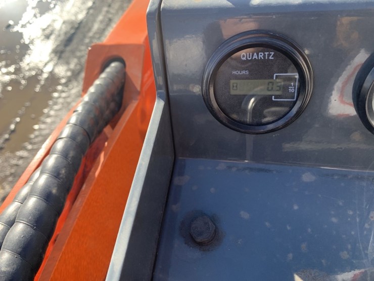 unused-hurricane-stand-on-compact-track-loader,-image-6