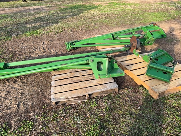 john-deere-12-image-11
