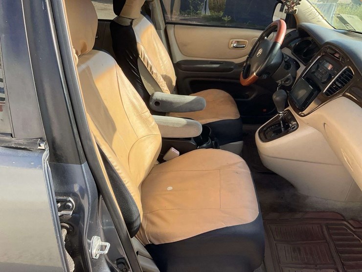 2001-toyota-highlander-image-19