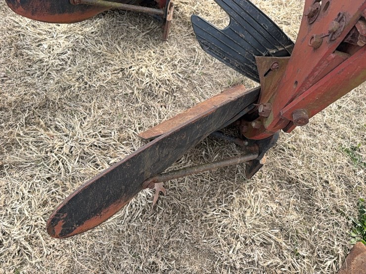 case-ih-165-image-18