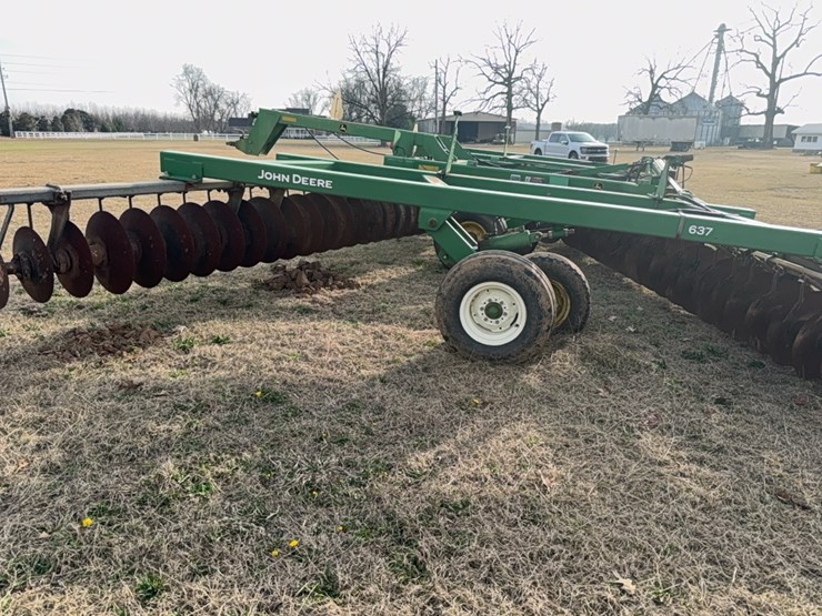 john-deere-637-image-37
