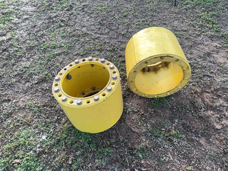 unverferth-12-bolt-front-wheel-spacers-￼-measuring-approximately-16-inches-outside-the-outside-image-14