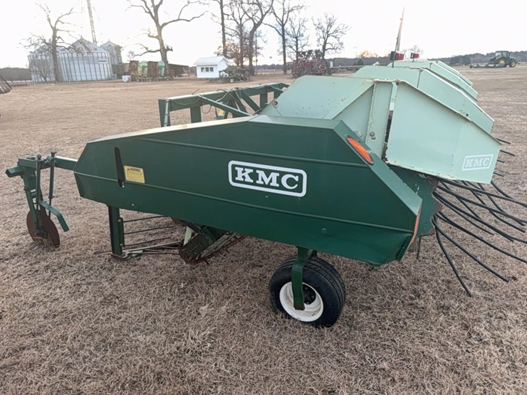 kmc-6-38-(6row-on-38”-only)-peanut-digger/inverter-image-19