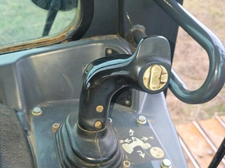 2016-deere-550k-image-21