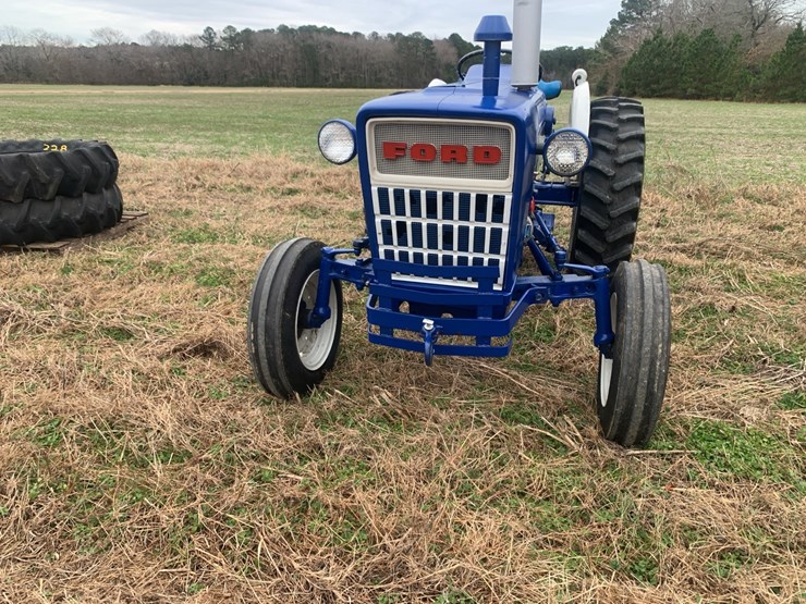 ford-tractor-image-12