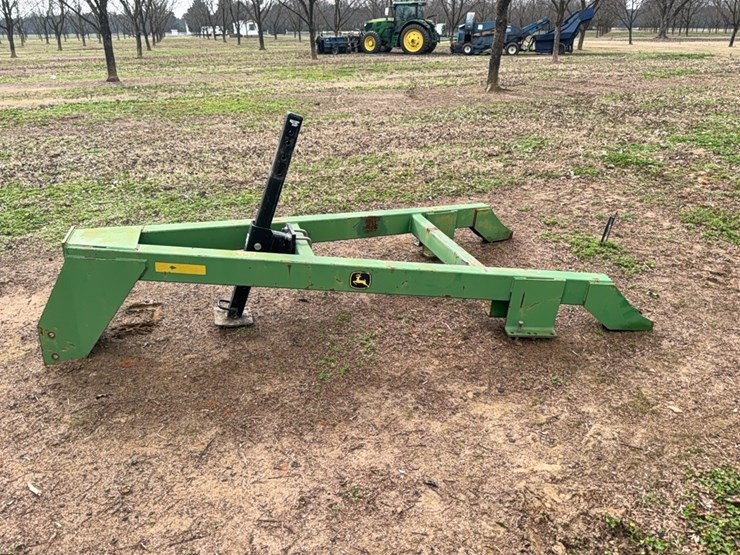 john-deere-implement-tongue-with-jack-image-4