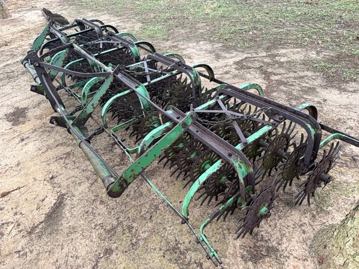 john-deere-3pt.-4-section-rolling-pecker-hoe-approximately-12-ft.-image-20
