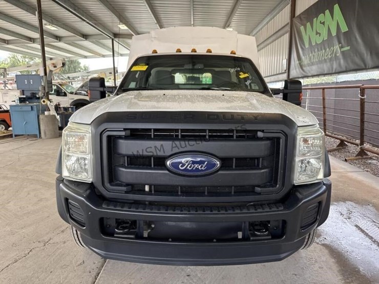 ford-f550-image-3