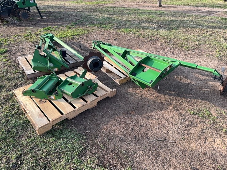 john-deere-12-image-21