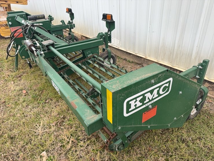 kmc-six-row-peanut-lifter/fluffer-￼-design-for-36–38-rows-image-12