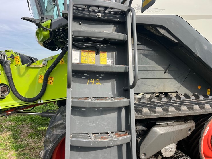 claas-lexion-8700-image-17