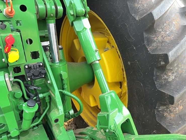 2022-john-deere-8r-410-image-41