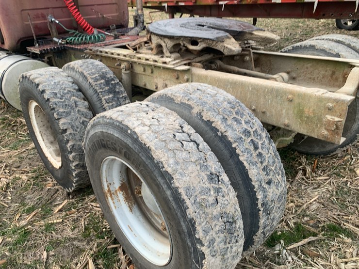 road-tractor-image-9