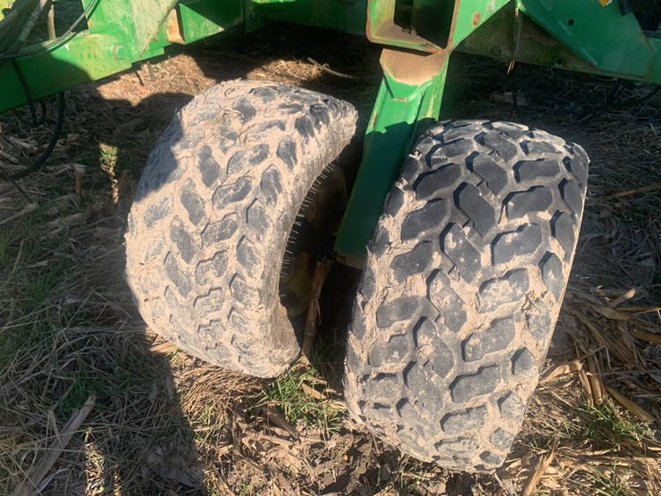 john-deere-1850-image-19