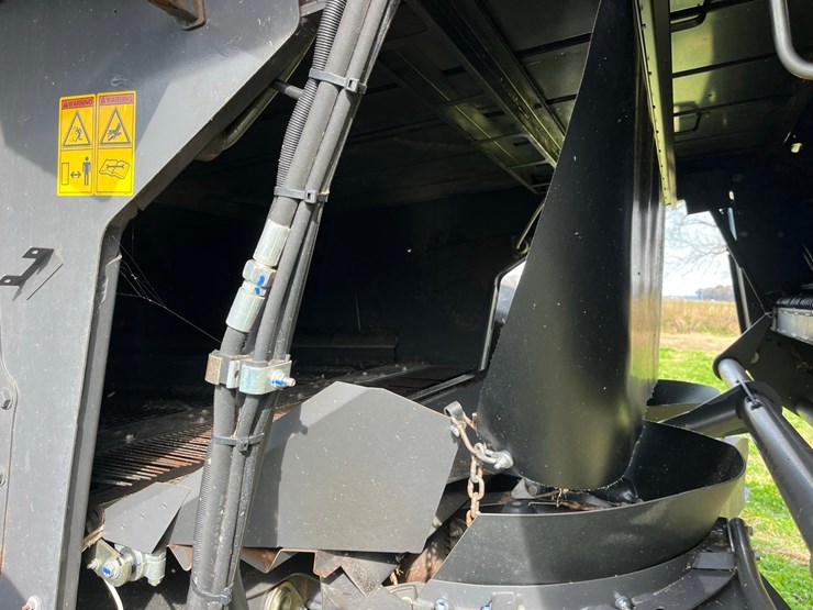 claas-lexion-8700-image-19