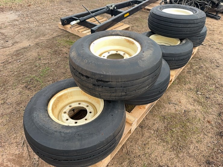 unverferth-6-wheel-towable-assist-wheels-for-converting-3-pt.-implement-to-pull-type-conversion-image-19