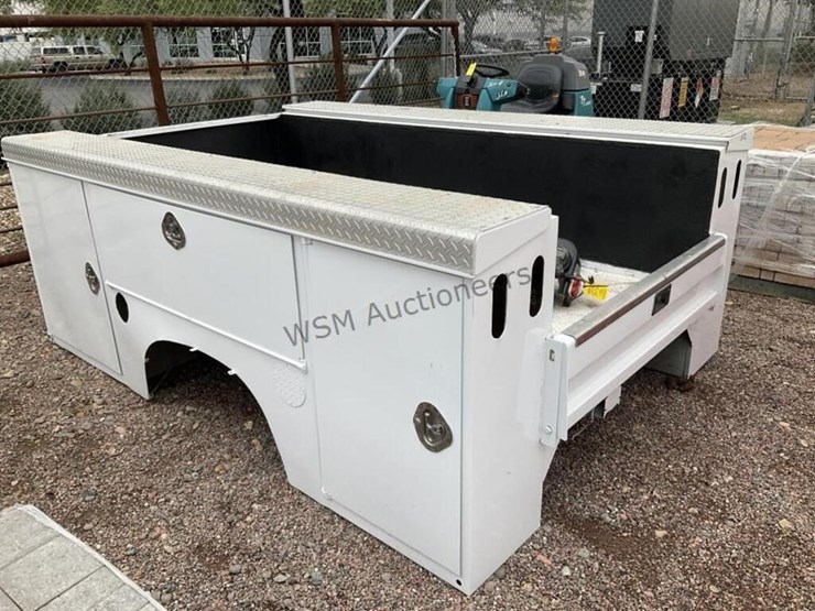 9ft-utility-truck-bed-image-4