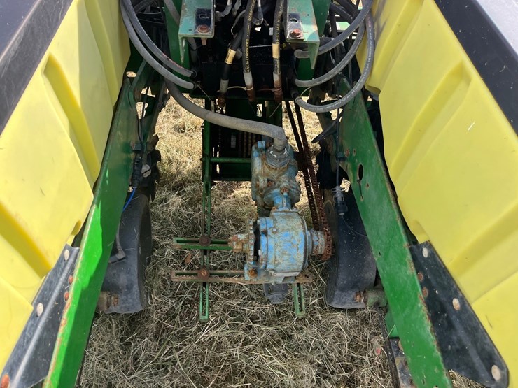 john-deere-36-image-11