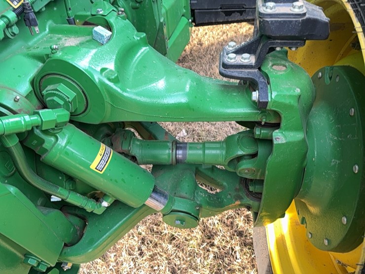 2022-john-deere-8r-410-image-32