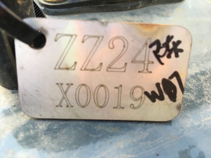 unused-hurricane-stand-on-compact-track-loader,-image-10