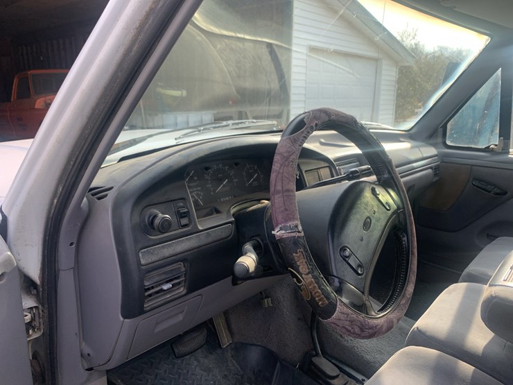 1995-ford-f350-xlt-image-12