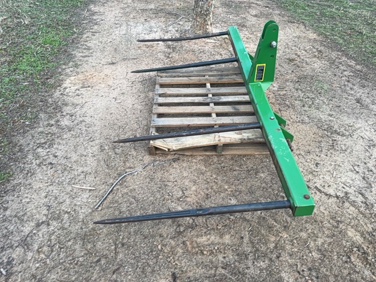 frontier-4-spear-hay-spear-for-two-round-bales-￼-image-5