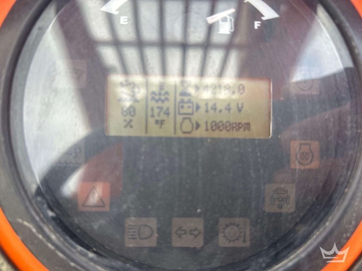 2017-sky-trak-10054-image-29