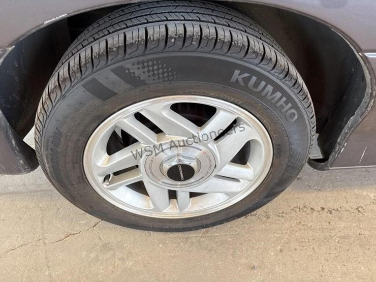 1994-chevrolet-camaro-hatchback-image-8