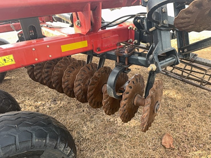 2015-case-ih-2015-image-19