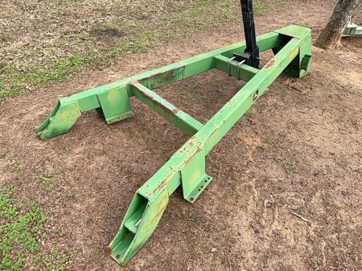john-deere-implement-tongue-with-jack-image-20