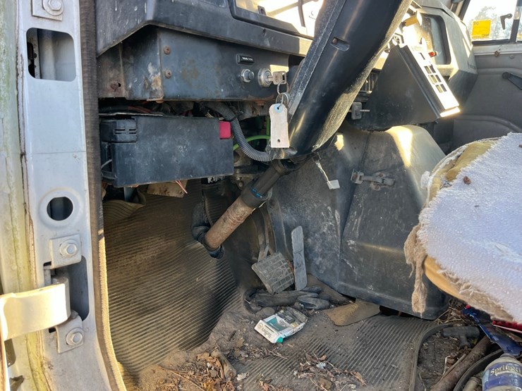 1998-case-ih-8100-image-19