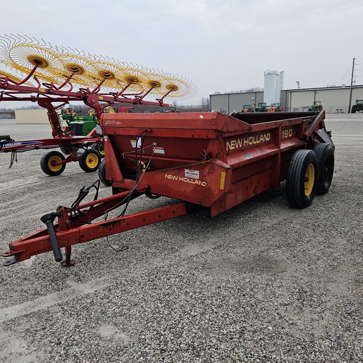 NEW HOLLAND 190