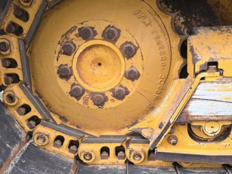 2016-deere-550k-image-7