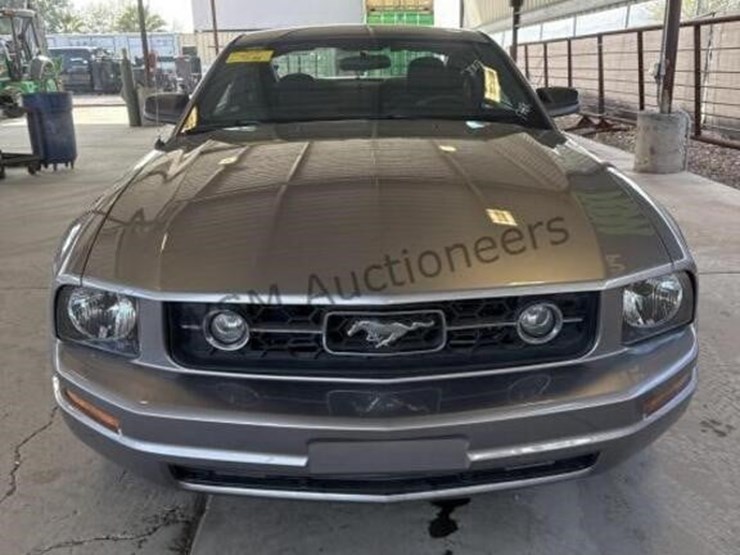 2007-ford-mustang-coupe-image-3