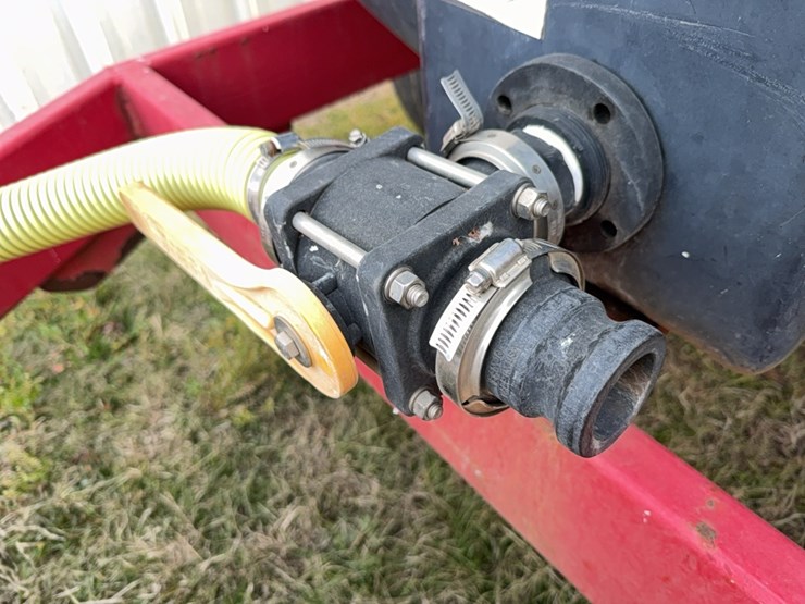 newton-crouch-1500-gallon-nurse-tank-with-trailer-image-9