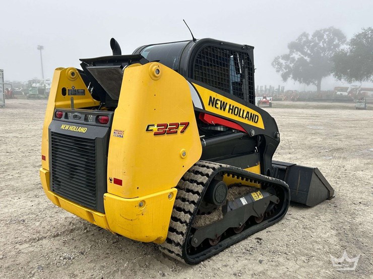 2023-new-holland-c327-image-3