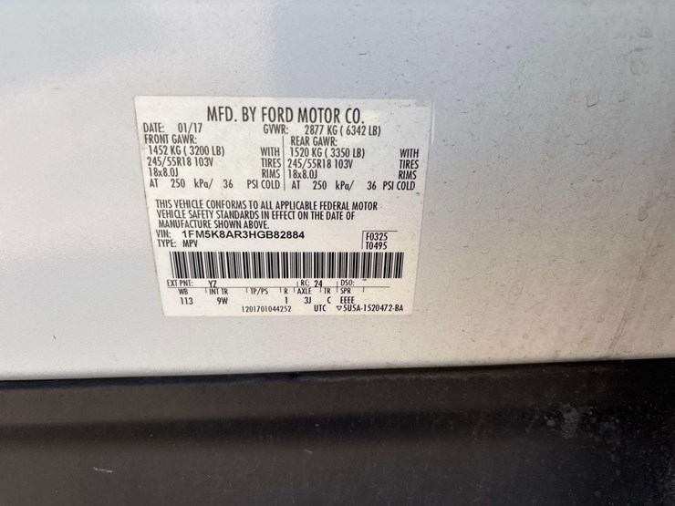 2017-ford-explorer-image-5