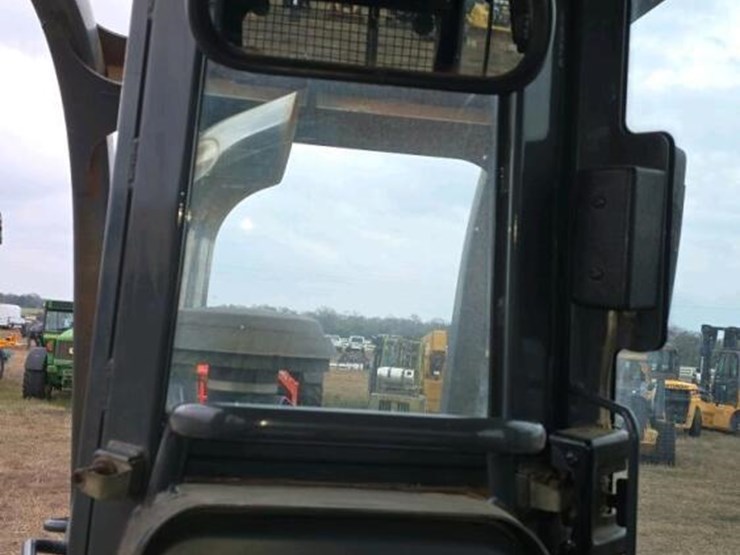 2016-deere-550k-image-26