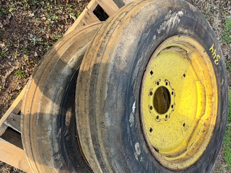 2--9.00–2-4sl-tires-on-rims-image-12