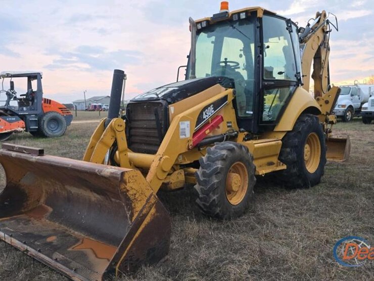 caterpillar-430e-image-38