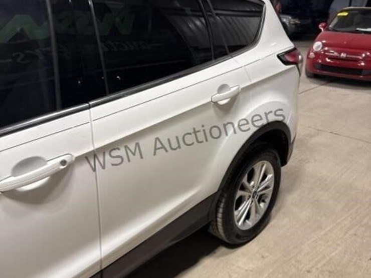 ford-escape-se-image-5