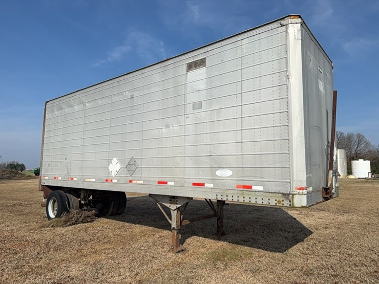 strick-trailer-image-11